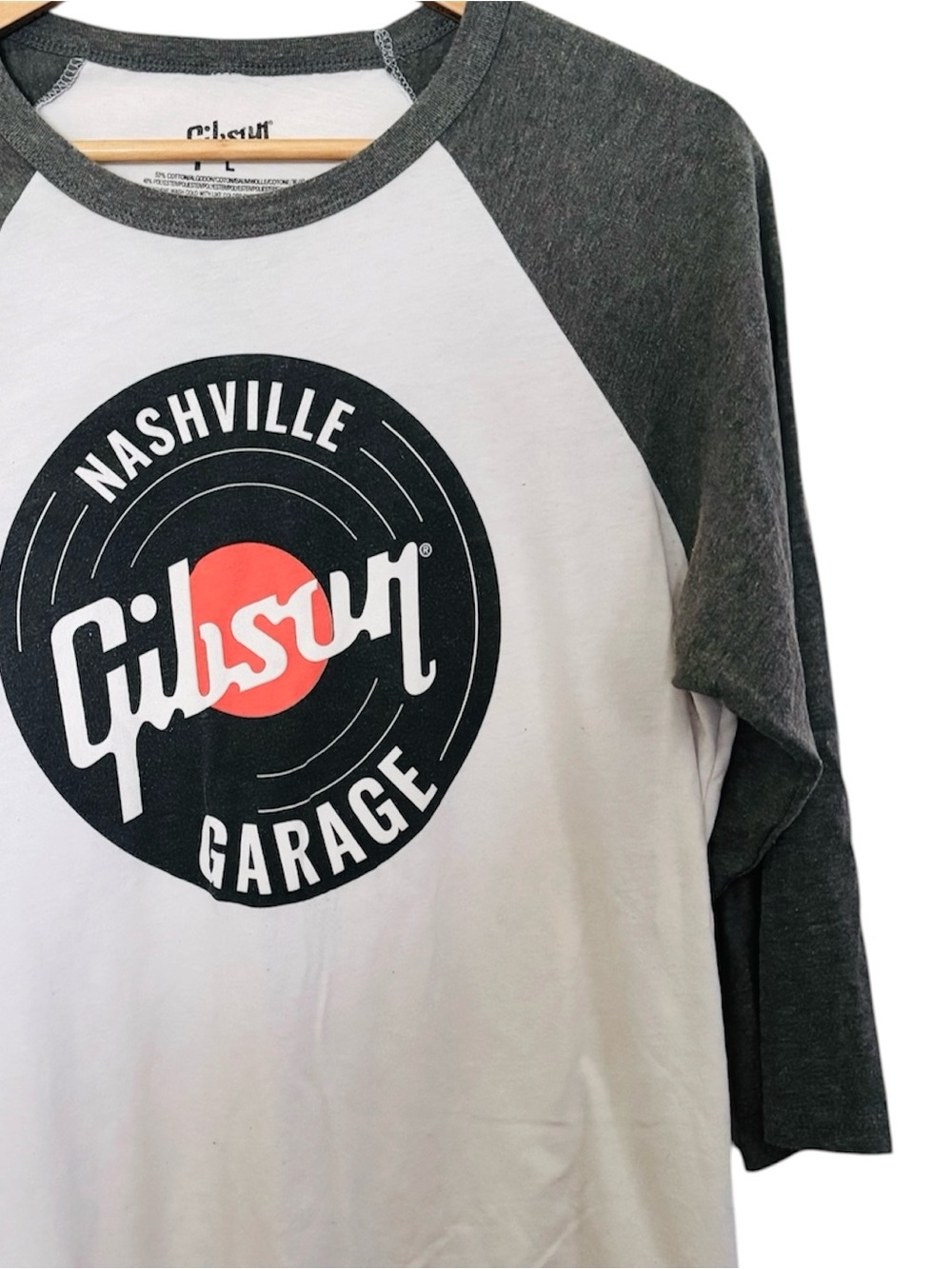 Nashville Gibson Garage Raglan Spinning Record Quarter-Sleeve Tee
